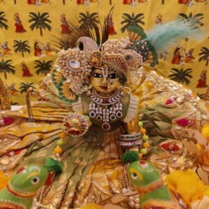 emerald green heavy shringar poshak