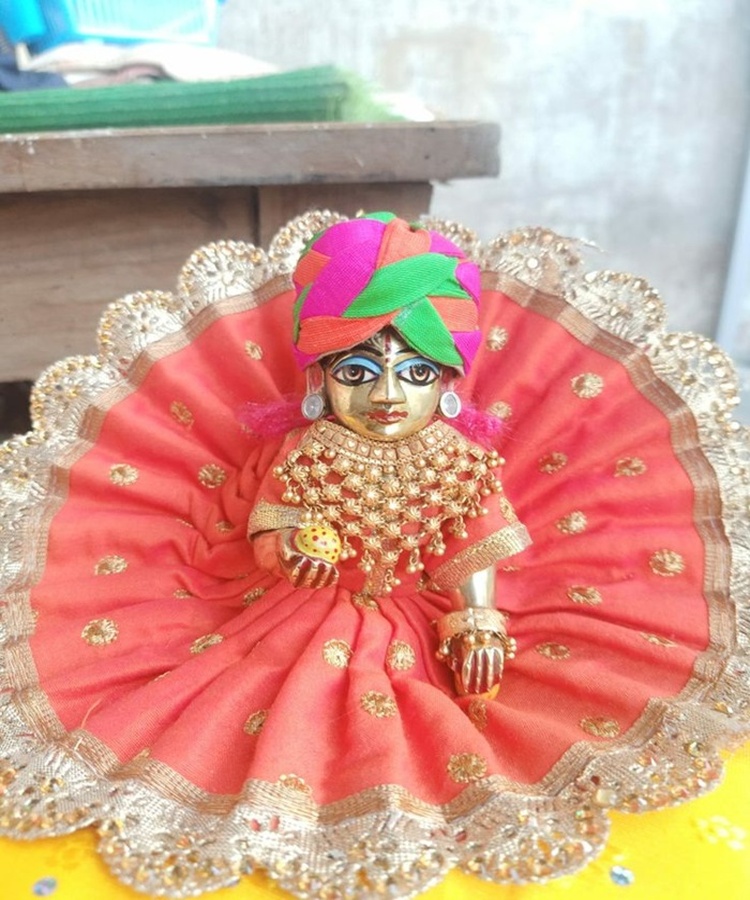 peach floral soft net shringar dress with lace border Coral Red Festive Shringar Dress with Golden Work