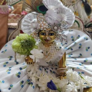 White Floral Cotton Shringar Dress with Pearl Mukut